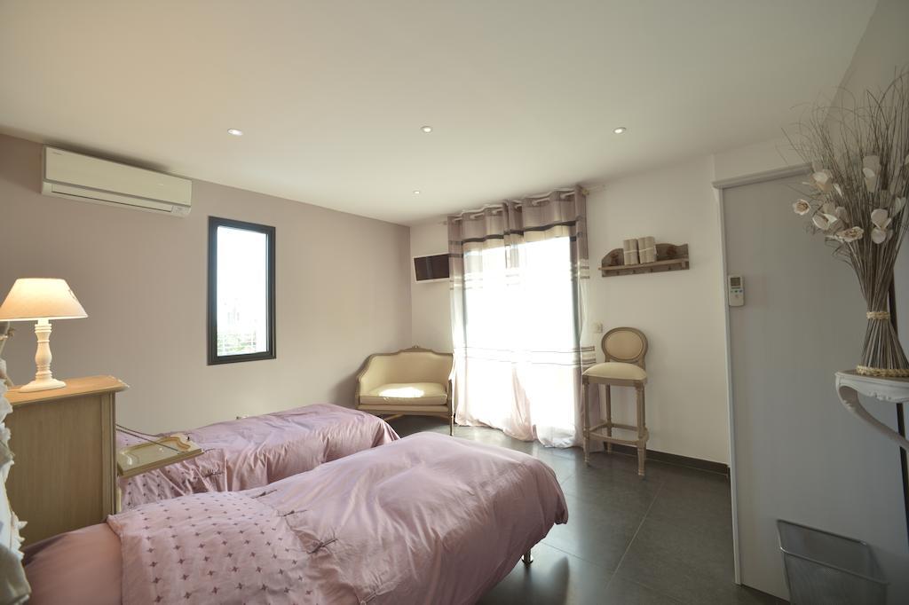 Villa Louancelie B&B Cavalaire-sur-Mer Oda fotoğraf